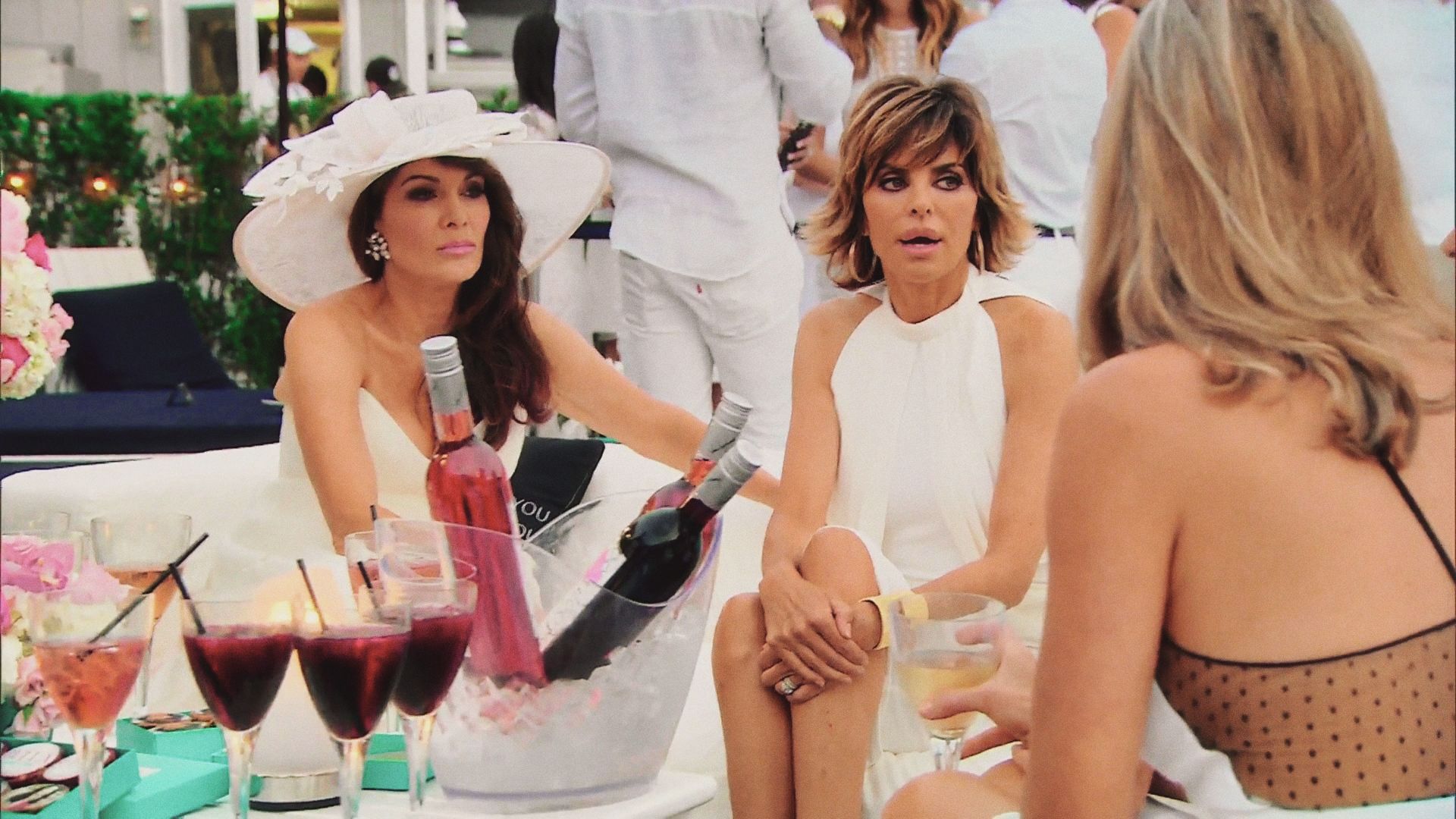 RHOBH Les Real Housewives de Beverly Hills S06E06 saison 6 épisode 6 Hamptons, 90210