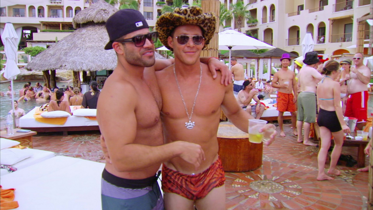 Shahs of Sunset : Les Perses de Beverly Hills Saison 2 Épisode 6 S2E6 T'as pris un somnifère